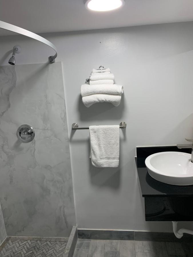 Regal Inn Понка-Сіті Екстер'єр фото